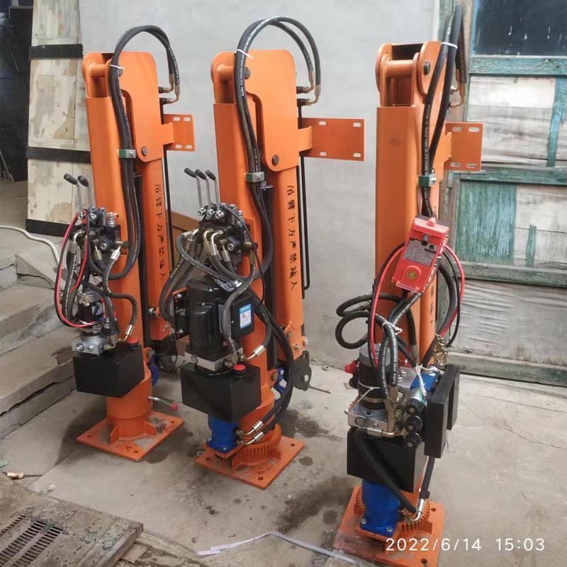 天津市重汽蓝牌随车吊 3.2吨 国六动力强 液压驱动 农用自卸起重机